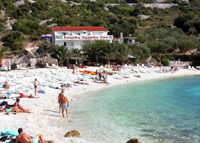 And With Parking Space Hvar - 15378 3* 赫瓦尔