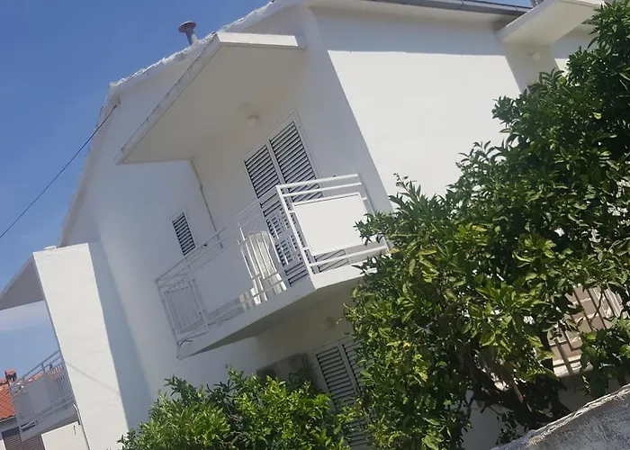 招待所 And With Parking Space Hvar - 15378 3*